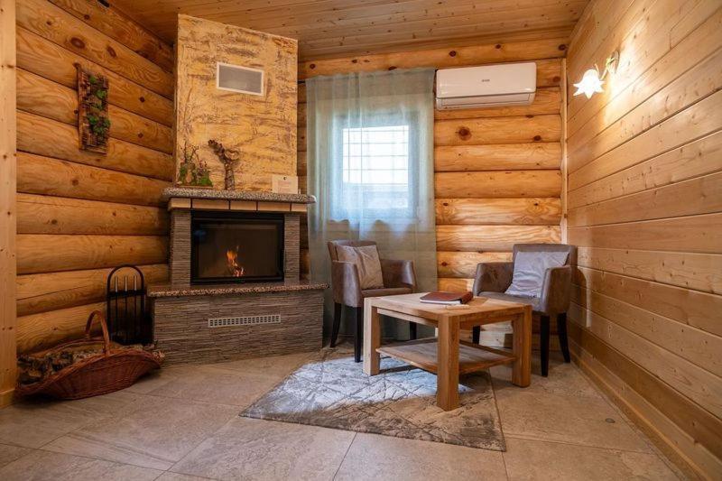 Pristava Village 4*