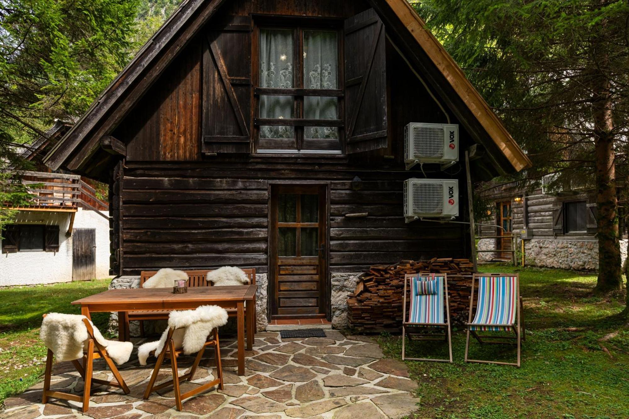 Pristava Village Park za odmor 4*