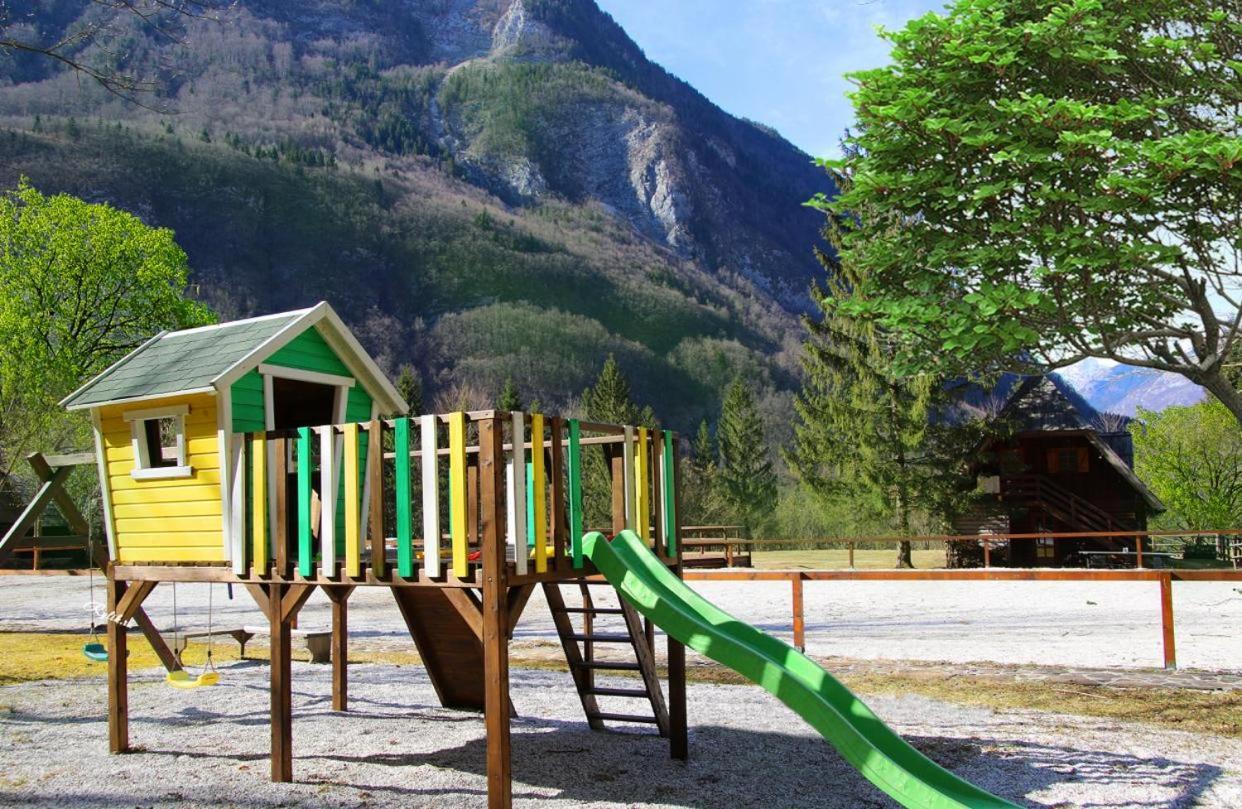 Pristava Village 4*